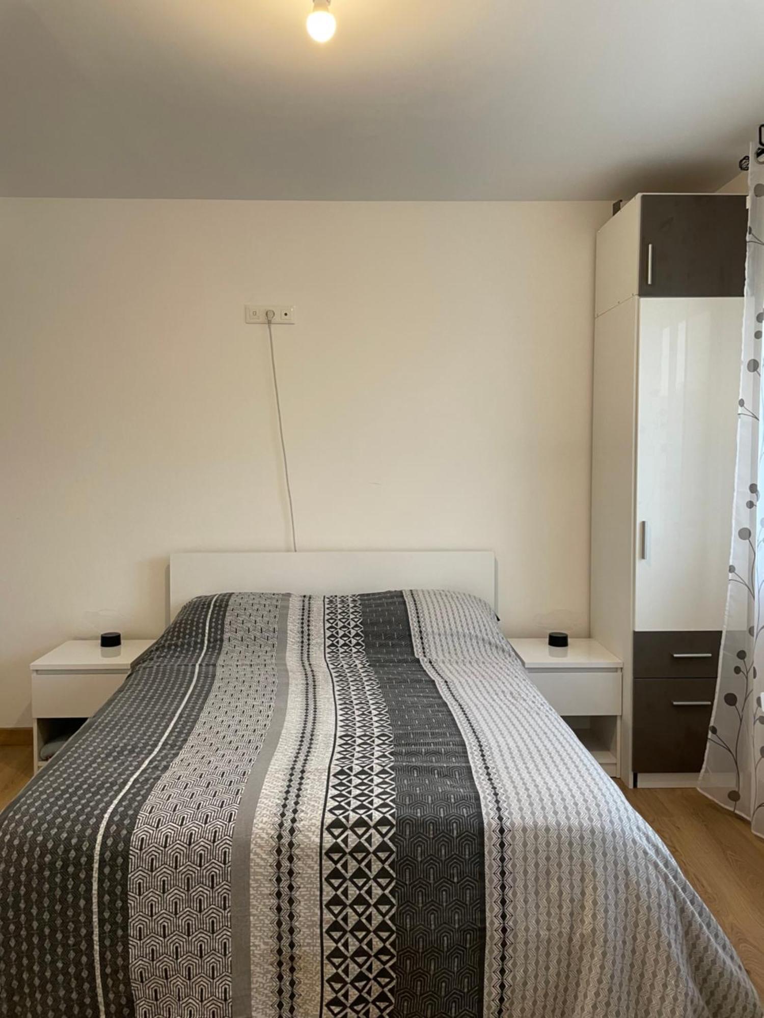 Apartmán Cosy Studio, Lit Double Le Mans Pokoj fotografie